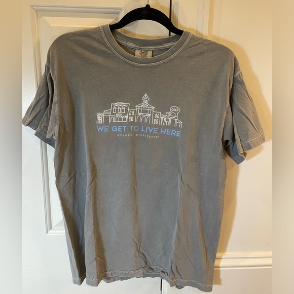 4x Ole Miss shirts 3x T shirts size medium and one longsleeve size small - Picture 2 of 13